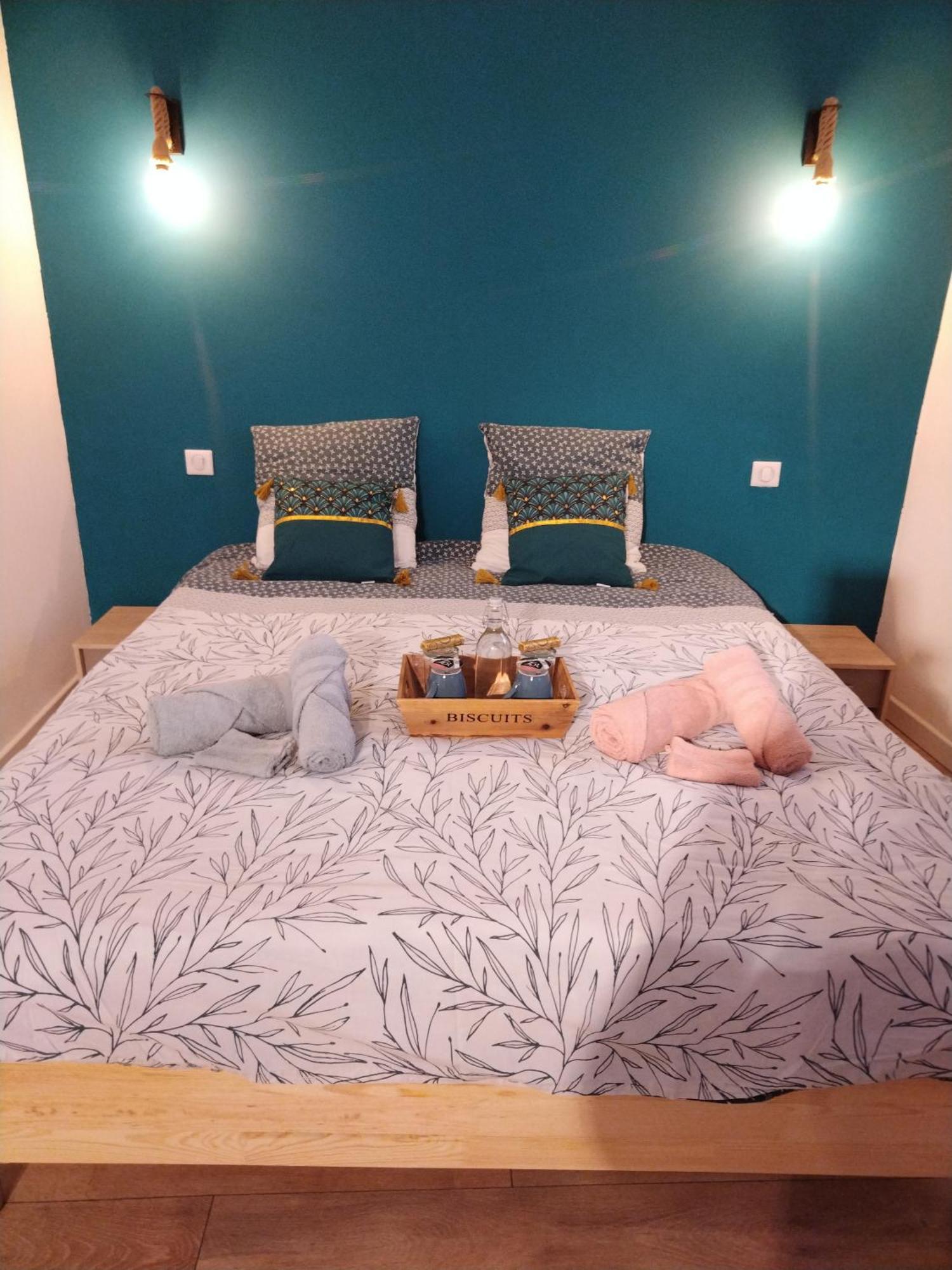 Chez Nico Et Mag Entre Mer Et Collines Aubagne Chambre photo